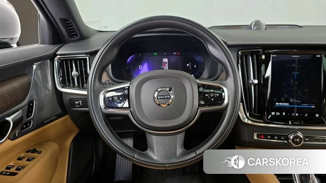 Volvo S90 2022 Серебряный из Кореи, фото 4