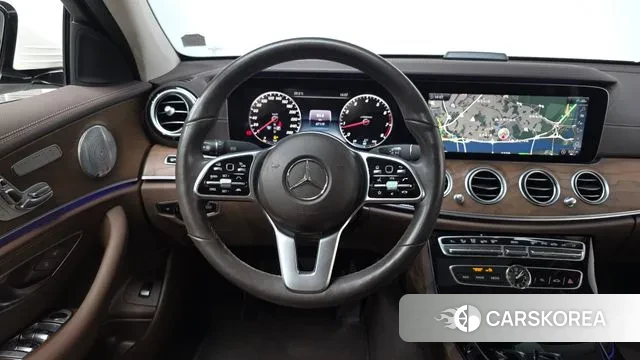 Mercedes-Benz E-Class W213 2020 Белый из Кореи, фото 4