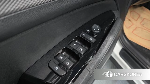 Kia Sportage 5th Generation 2021 Белый из Кореи, фото 4