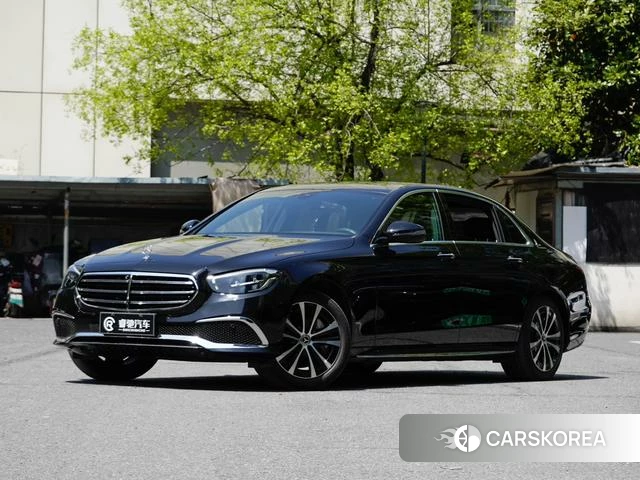 Mercedes-Benz E-class PHEV 2023 Черный из Китая, фото 4