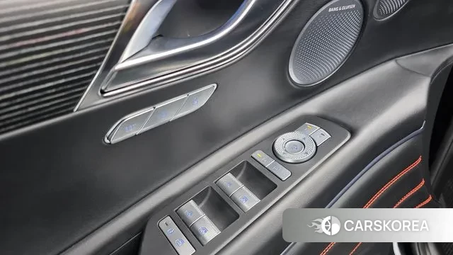 Genesis GV80 Coupe 2024 Черный из Кореи, фото 4