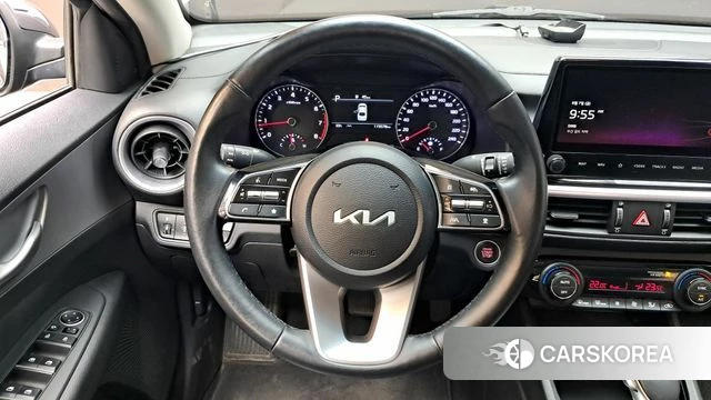 Kia The New K3 2nd generation 2022 Серый из Кореи, фото 4