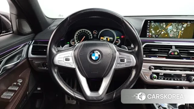 BMW 7 Series (G11) 2018 Черный из Кореи, фото 4