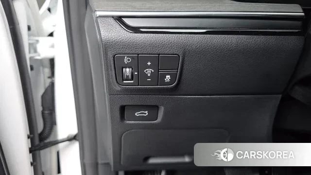 Kia The New K5 3rd generation 2025 Белый из Кореи, фото 4