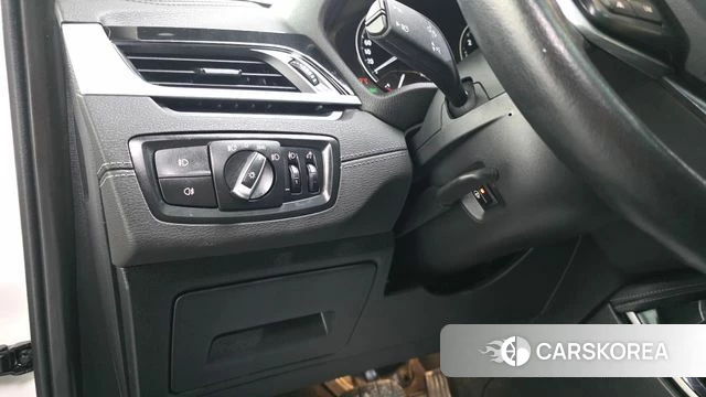 BMW X1 (F48) 2022 Белый из Кореи, фото 4