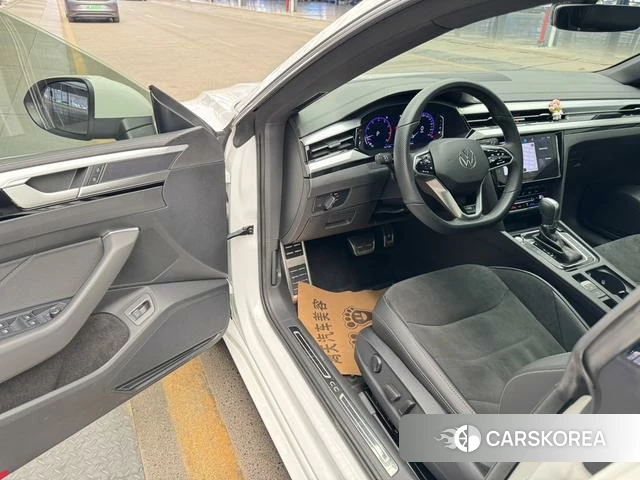 Volkswagen CC 2024 Белый из Китая, фото 4