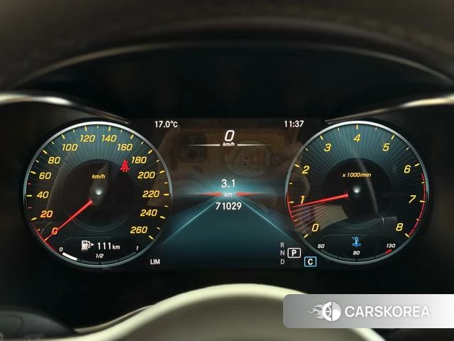 Mercedes-Benz GLC 2021 Белый из Китая, фото 4