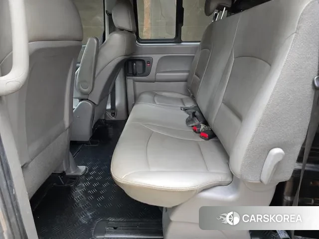 Hyundai Grand Starex 2018 Серебряный из Кореи, фото 4