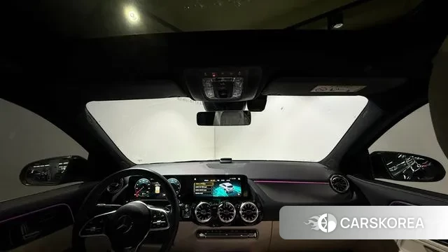 Mercedes-Benz GLA - Class H247 2021 Черный из Кореи, фото 4