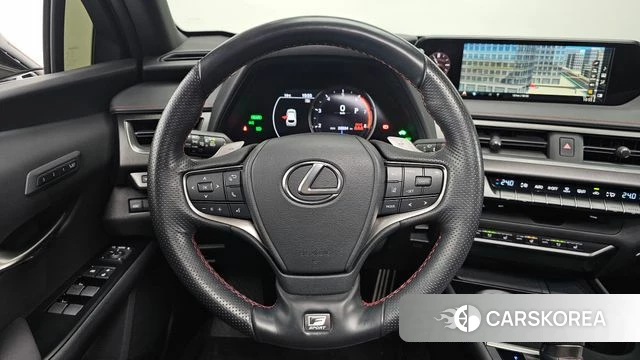 Lexus UX250h 2021 Серебристо-серый из Кореи, фото 4