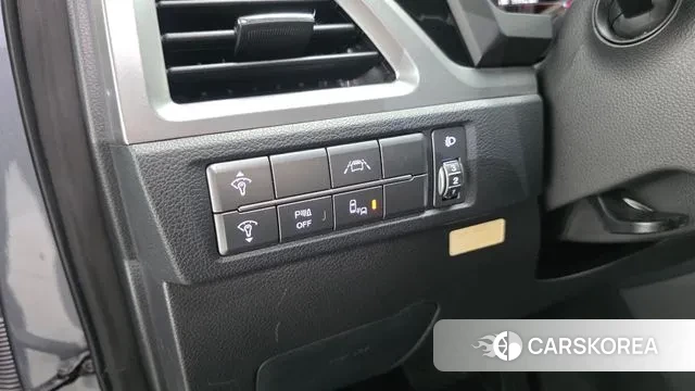 Ssangyong Beautiful Korando 2021 Серый из Кореи, фото 4