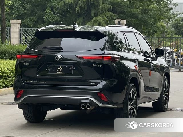 Toyota Crown Lufang 2024 Черный из Китая, фото 4