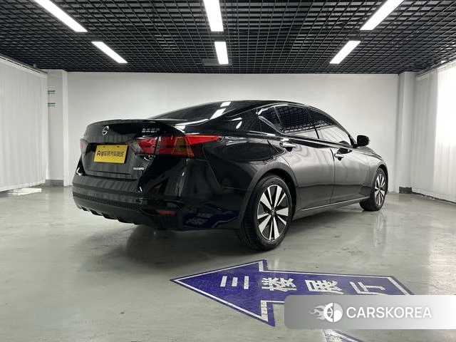 Nissan Teana 2021 Черный из Китая, фото 4