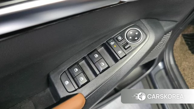 Kia The New Seltos 2023 Серый из Кореи, фото 4