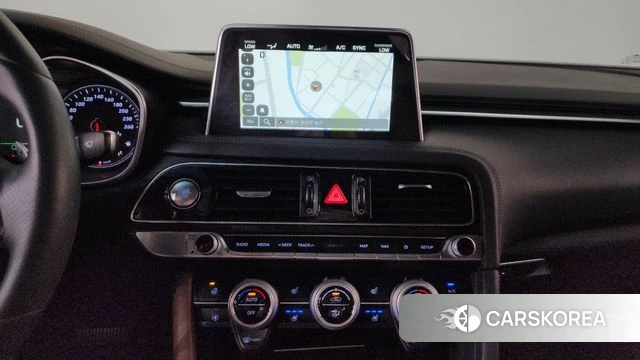 Genesis G70 2019 Белый из Кореи, фото 4