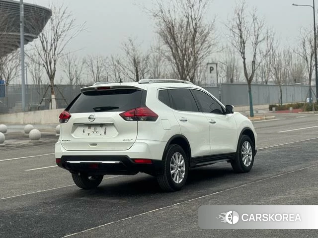 Nissan Qijun 2021 Белый из Китая, фото 4
