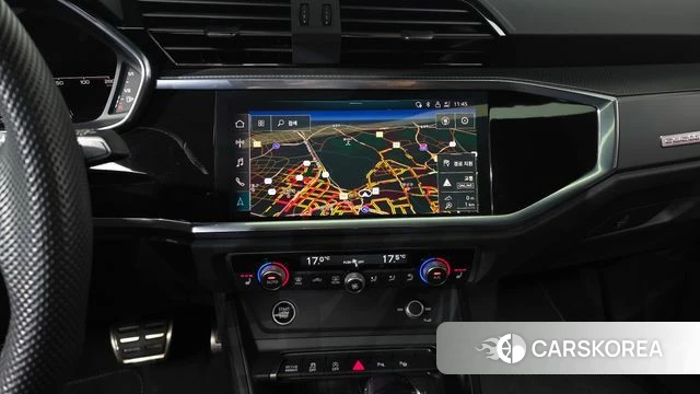Audi Q3 (F3) 2024 Белый из Кореи, фото 4