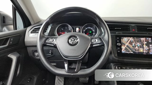 Volkswagen Tiguan second Generation 2020 Серый из Кореи, фото 4