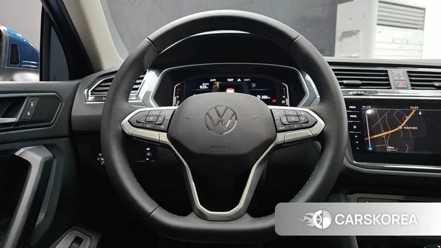 Volkswagen Tiguan second Generation 2021 Синий из Кореи, фото 4