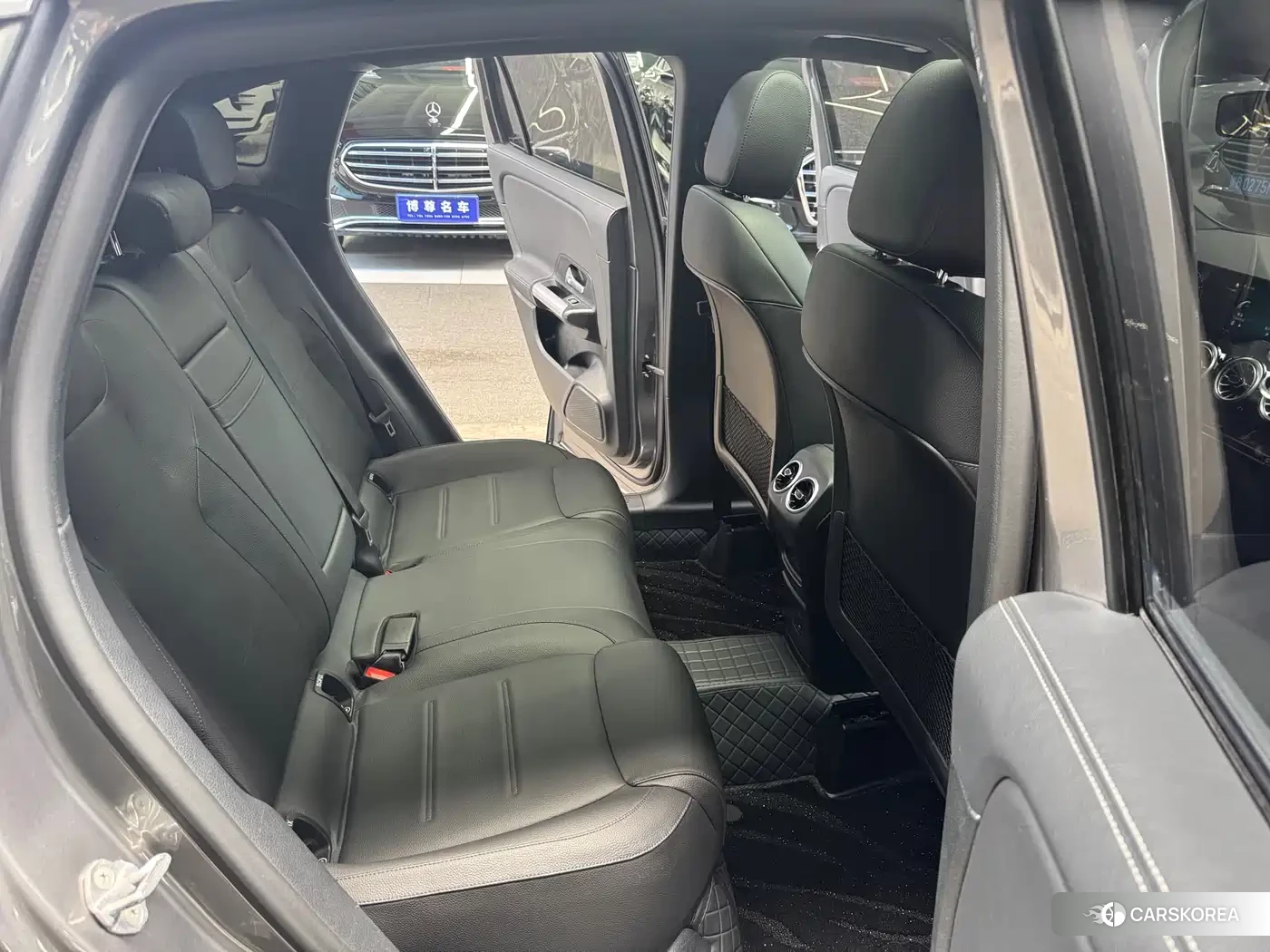 Mercedes-Benz GLA 2022 Silver/gray из Китая, фото 4