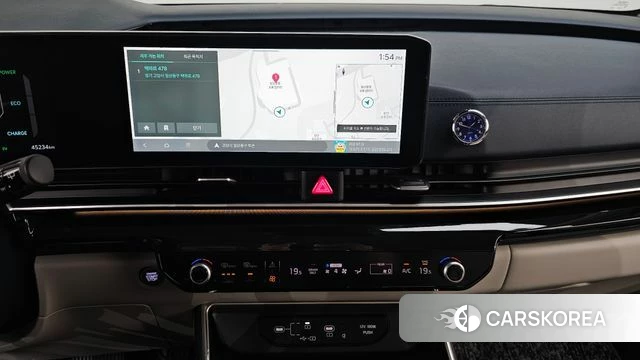 Kia The New Carnival 4th Generation 2024 Серебристо-серый из Кореи, фото 4
