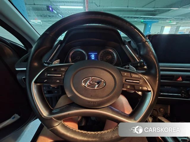 Hyundai Sonata Hybrid (DN8) 2020 Серебристо-серый из Кореи, фото 4