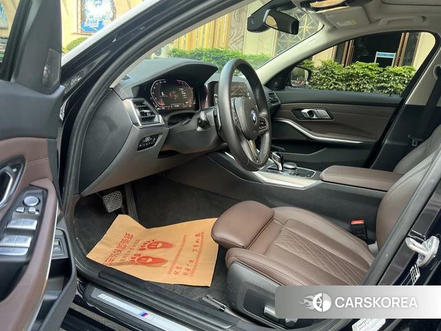BMW 3 series 2022 Черный из Китая, фото 4