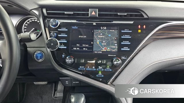 Toyota Camry (XV70) 2018 Серый из Кореи, фото 4