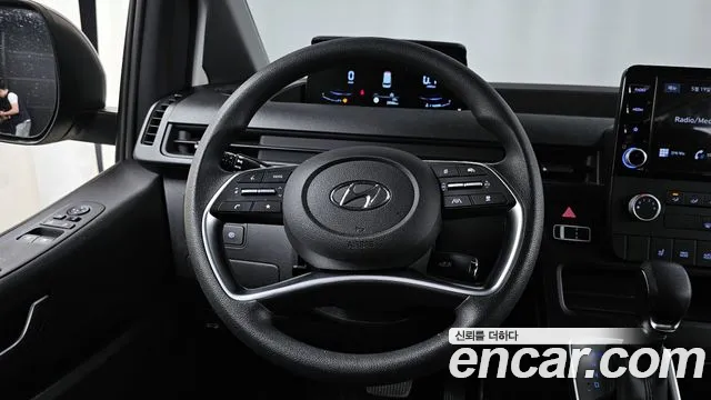 Hyundai Staria 2022 Белый из Кореи, фото 4