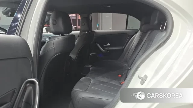 Mercedes-Benz A-Class W177 2025 Белый из Кореи, фото 4