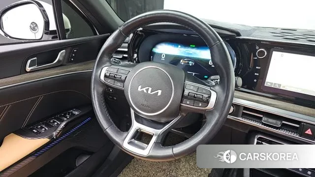 Kia K5 Hybrid 3rd Generation 2023 Белый из Кореи, фото 4