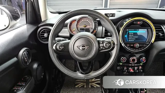 Mini Cooper 2020 Жемчужный цвет из Кореи, фото 4