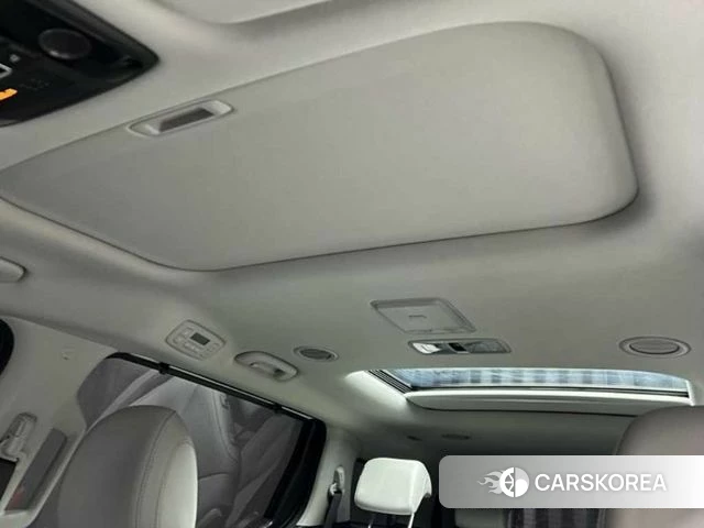Kia Carnival 4th generation 2023 Белый из Кореи, фото 4