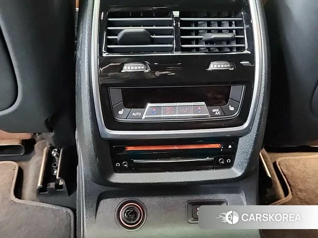 BMW X7 (G07) 2020 Черный из Кореи, фото 4