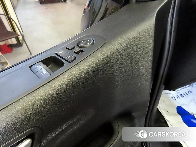 Hyundai Staria 2025 Черный из Кореи, фото 4