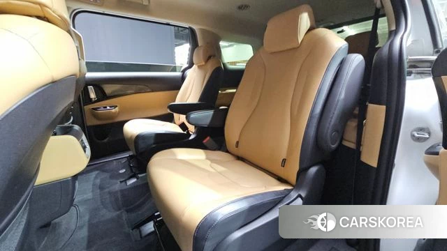 Kia Carnival 4th generation 2022 Белый из Кореи, фото 4