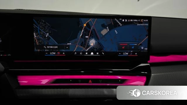 BMW 5 Series (G60) 2024 Светло-серебряный цвет из Кореи, фото 4