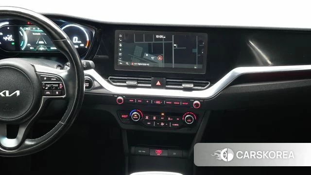 Kia Niro Plus 2022 Серебряный из Кореи, фото 4