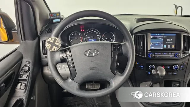 Hyundai The New Grand Starex 2019 Желтый из Кореи, фото 4