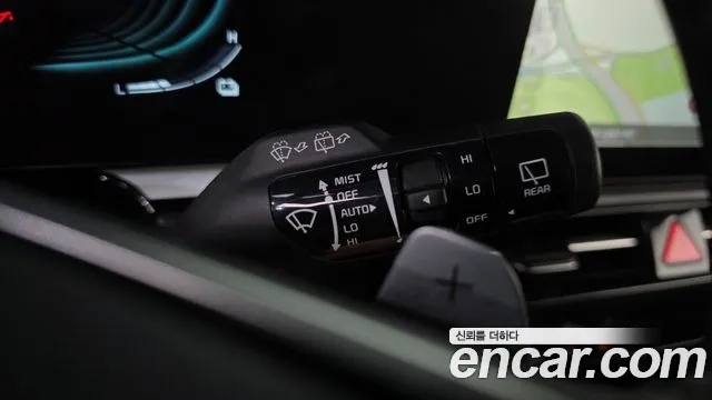 Kia Di Ol Nu Niro 2023 Белый из Кореи, фото 4