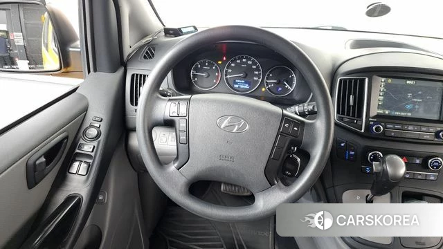 Hyundai The New Grand Starex 2018 Желтый из Кореи, фото 4
