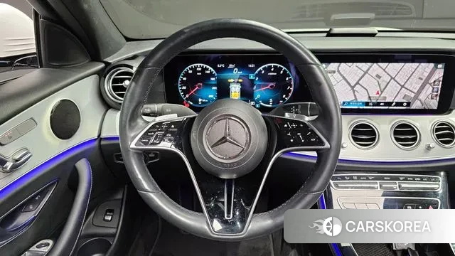 Mercedes-Benz E-Class W213 2021 Белый из Кореи, фото 4