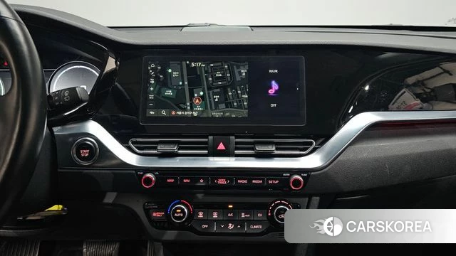 Kia Niro Plus 2022 Белый из Кореи, фото 4