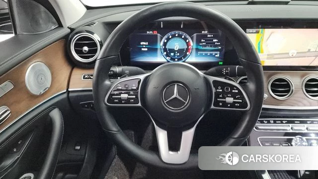 Mercedes-Benz E-Class W213 2019 Черный из Кореи, фото 4