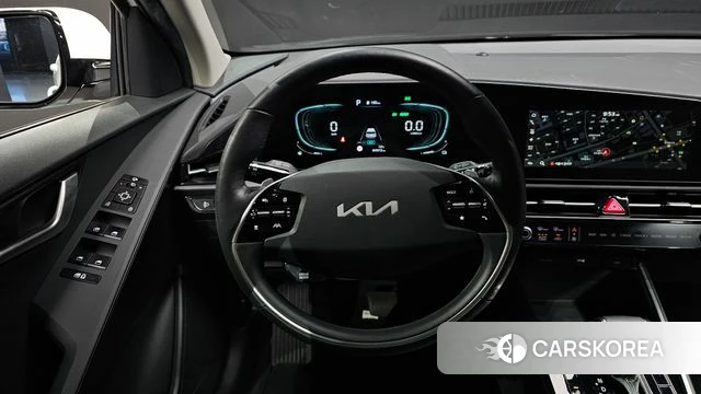 Kia Di Ol Nu Niro 2023 Белый из Кореи, фото 4