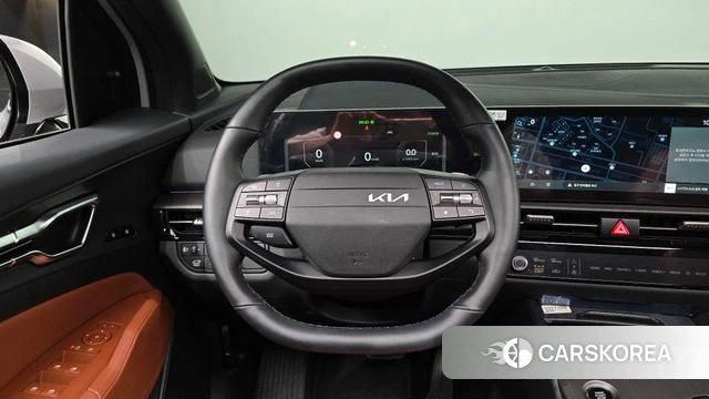 Kia The New Sportage 5th Generation Hybrid 2025 Серебристо-серый из Кореи, фото 4