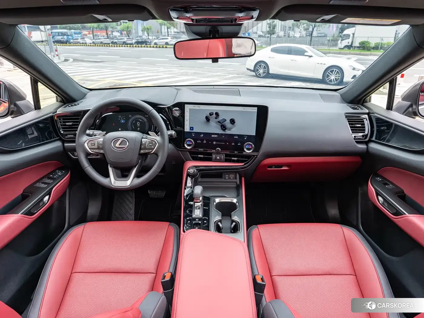 Lexus NX 2024 Silver/gray из Китая, фото 4
