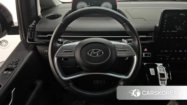 Hyundai Staria 2022 Серебристо-серый из Кореи, фото 4