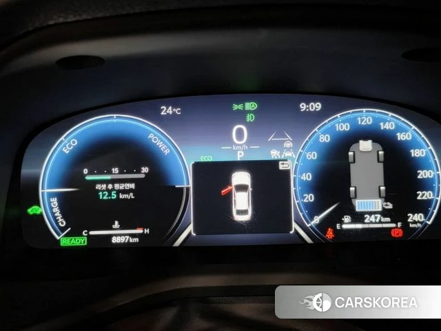 Toyota Camry (XV80) 2025 Белый из Кореи, фото 4