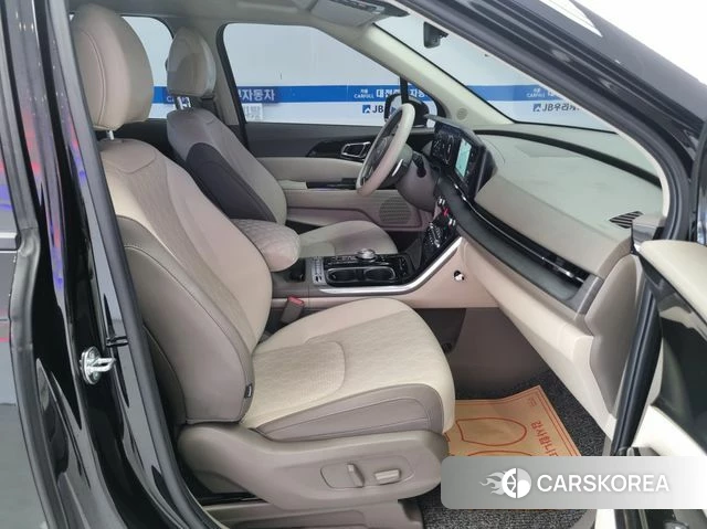 Kia Carnival 4th generation 2023 Черный из Кореи, фото 4